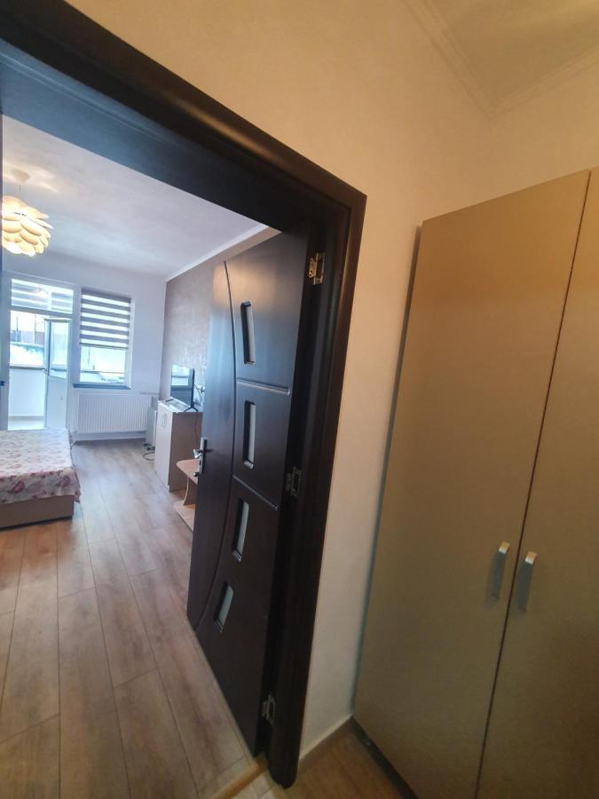 Shopping Cyti Cu 5 Apartamento Râmnicu Vâlcea Exterior foto