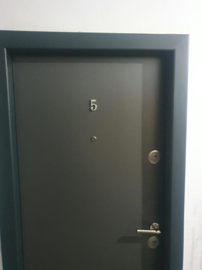 Shopping Cyti Cu 5 Apartamento Râmnicu Vâlcea Exterior foto